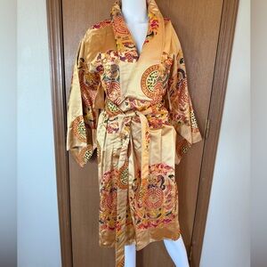 Vintage kimono, beautiful gold color